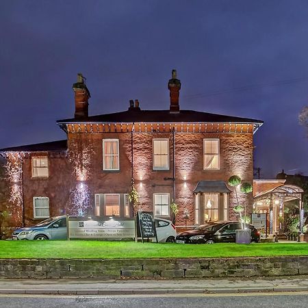 Alexandra Court Hotel Congleton Extérieur photo