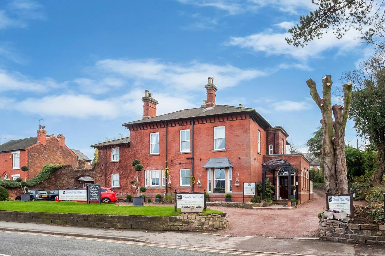Alexandra Court Hotel Congleton Extérieur photo