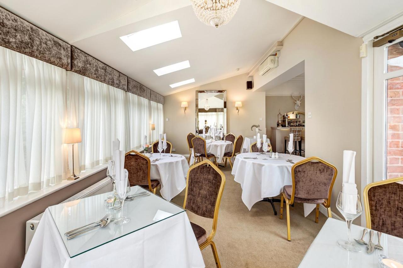 Alexandra Court Hotel Congleton Extérieur photo
